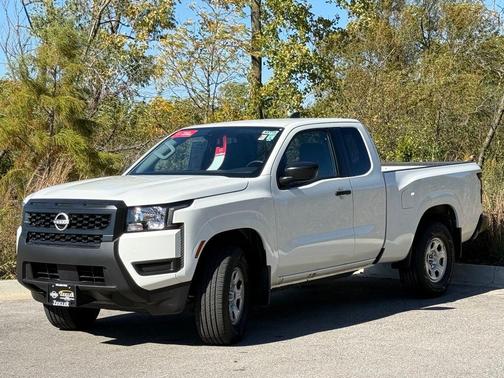 2025 Nissan Frontier S