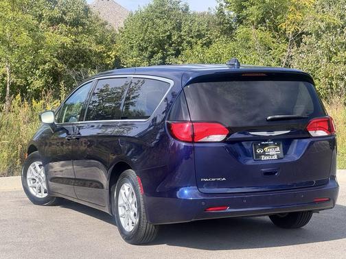 2018 Chrysler Pacifica LX