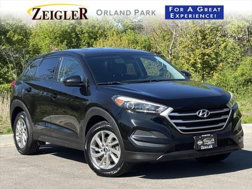 2017 Hyundai TUCSON SE