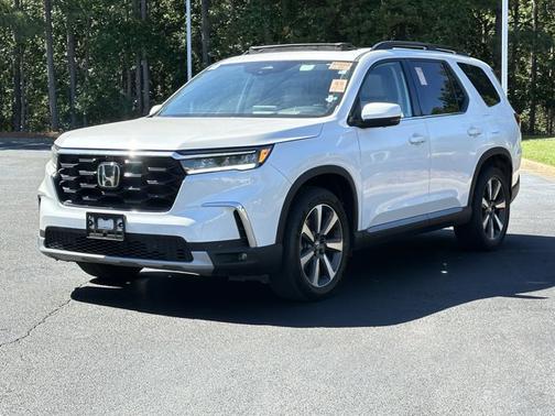 Platinum White Pearl 2023 Honda Pilot Elite