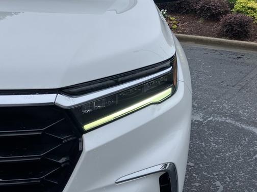 Platinum White Pearl 2023 Honda Pilot Elite