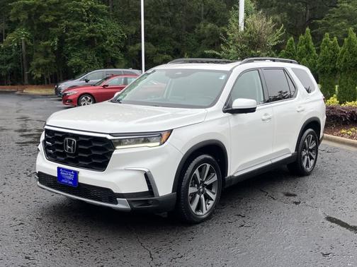 Platinum White Pearl 2023 Honda Pilot Elite
