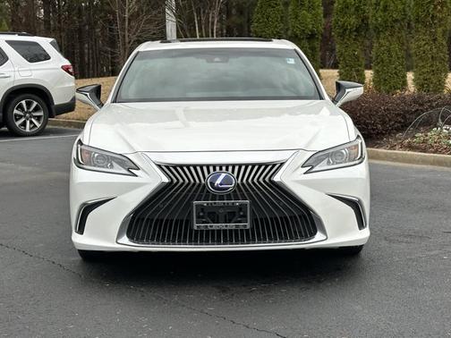 2020 Lexus ES 300h Base