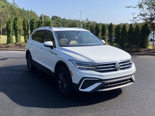 2022 Volkswagen Tiguan SE