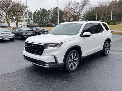 2025 Honda Pilot Touring