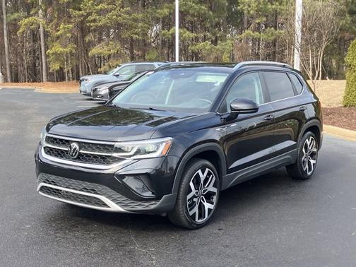2023 Volkswagen Taos SEL