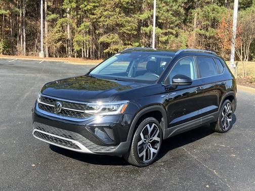 2023 Volkswagen Taos SEL