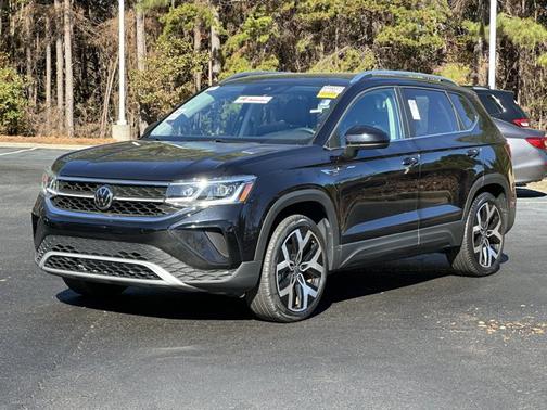 2023 Volkswagen Taos SEL