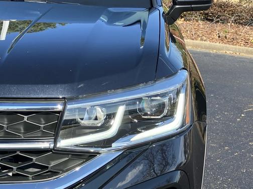 2023 Volkswagen Taos SEL