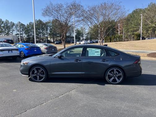 Meteorite Gray Metallic 2026 Honda Accord SE