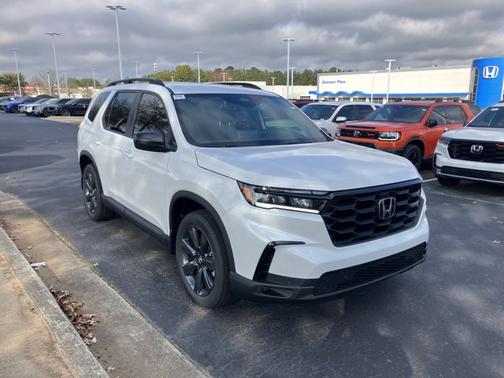 2025 Honda Pilot Sport