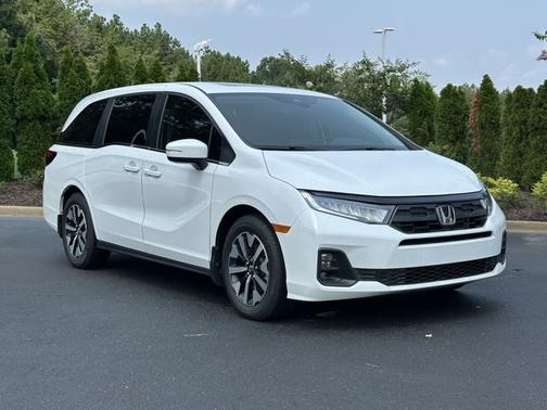 Platinum White Pearl 2026 Honda Odyssey EX-L