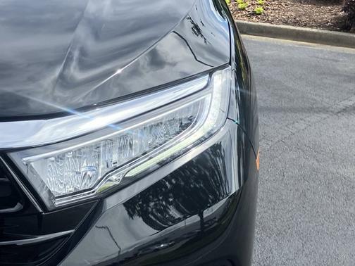 Crystal Black Pearl 2023 Honda Odyssey Touring