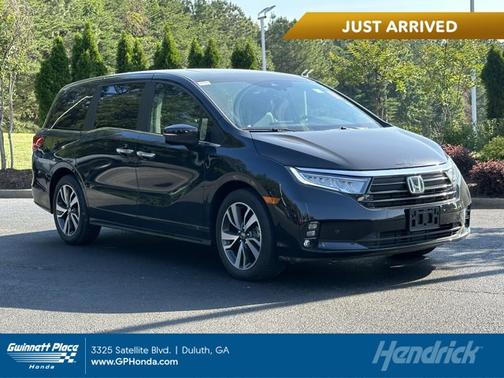 Crystal Black Pearl 2023 Honda Odyssey Touring