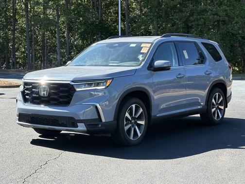 Sonic Gray Pearl 2025 Honda Pilot Touring