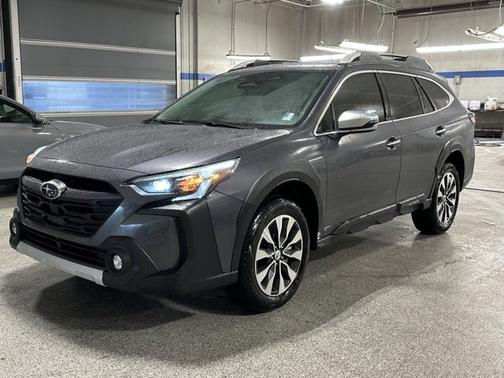 2025 Subaru Outback Touring XT