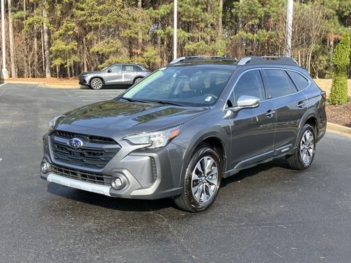 2025 Subaru Outback Touring XT
