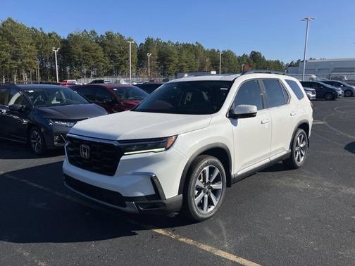 2025 Honda Pilot Touring