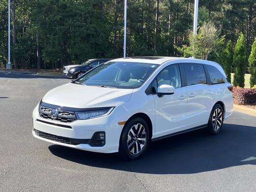 Platinum White Pearl 2025 Honda Odyssey EX-L