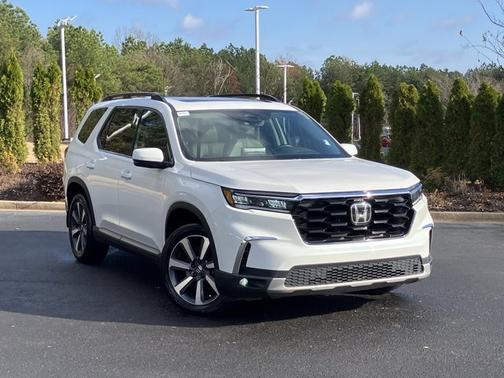 2023 Honda Pilot Touring