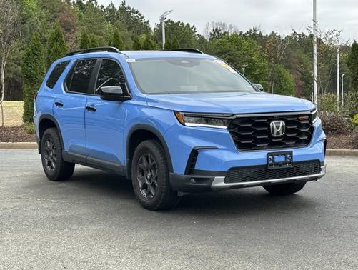 Diffused Sky Blue Pearl 2023 Honda Pilot TrailSport