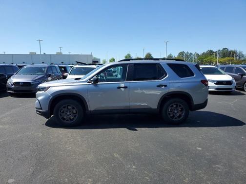 2025 Honda Pilot TrailSport