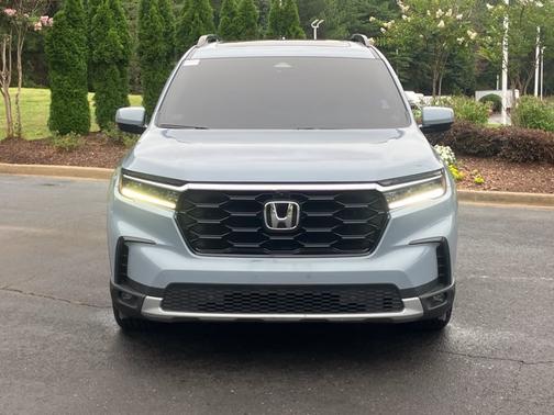 Sonic Gray Pearl 2024 Honda Pilot Elite