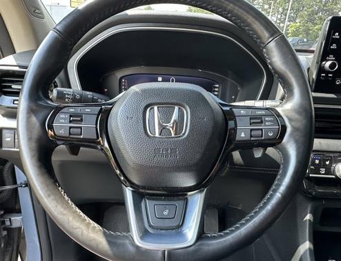 Sonic Gray Pearl 2024 Honda Pilot Elite