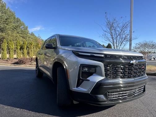 2025 Chevrolet Traverse FWD RS