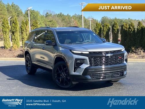 2025 Chevrolet Traverse FWD RS