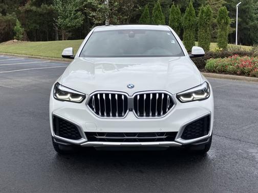2022 BMW X6 xDrive40i