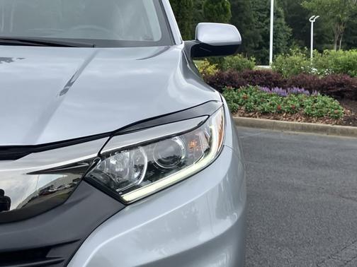 2022 Honda HR-V LX