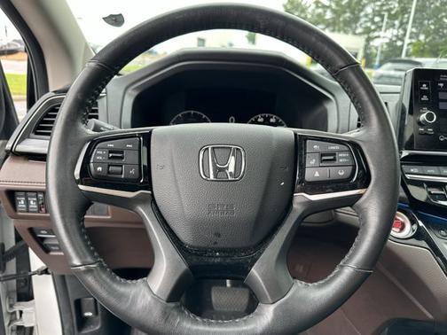 Platinum White Pearl 2025 Honda Odyssey Elite