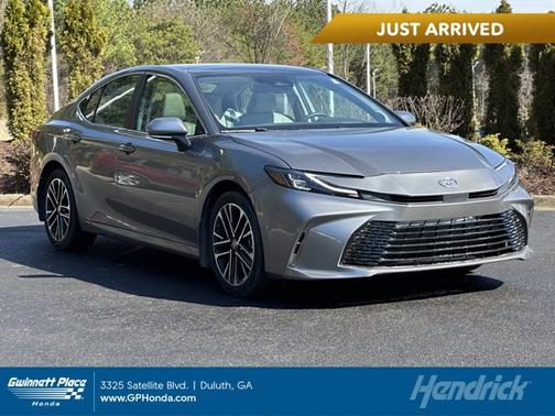 2025 Toyota Camry XLE