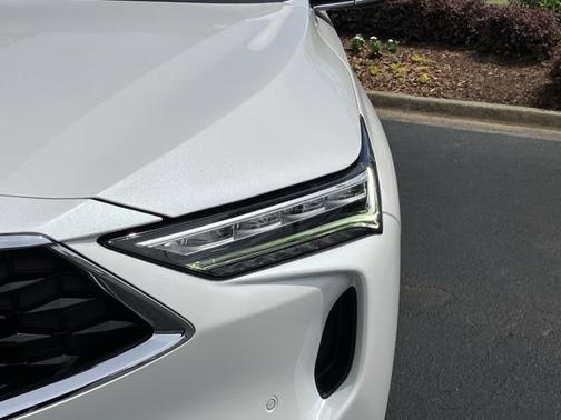 Platinum White Pearl 2024 Acura MDX w/Technology Package
