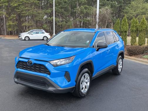 2021 Toyota RAV4 LE