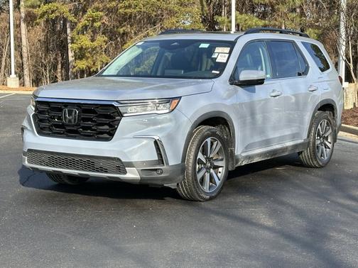 2024 Honda Pilot Touring