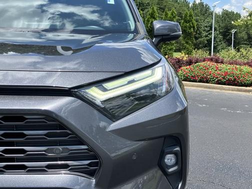 2022 Toyota RAV4 Limited