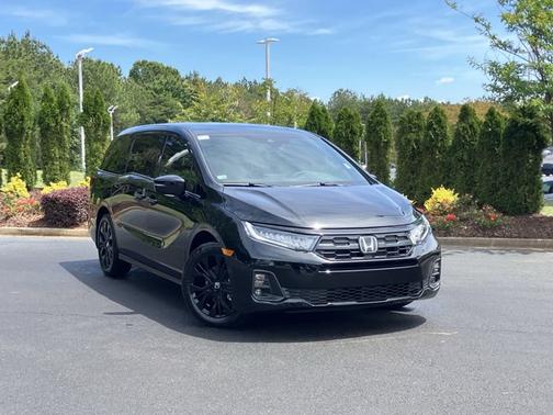 Crystal Black Pearl 2026 Honda Odyssey Sport-L