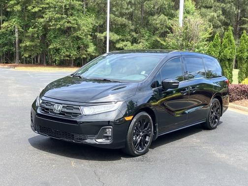 Crystal Black Pearl 2026 Honda Odyssey Sport-L
