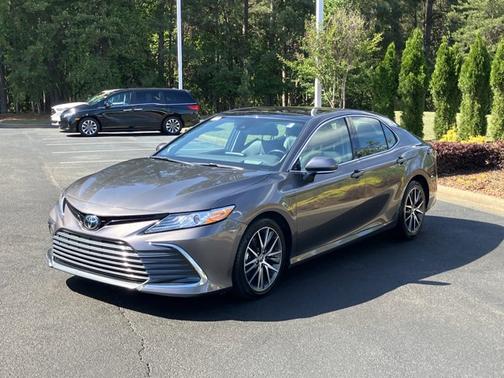 Predawn Gray Mica 2023 Toyota Camry XLE