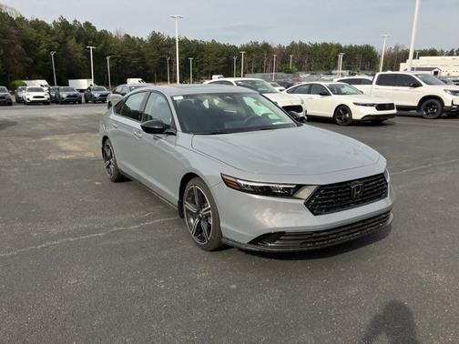 Urban Gray Pearl 2026 Honda Accord SE