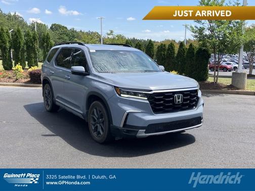 Sonic Gray Pearl 2024 Honda Pilot Touring