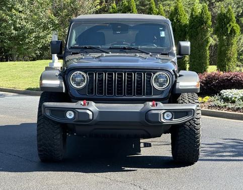 Black Clearcoat 2025 Jeep Wrangler Rubicon