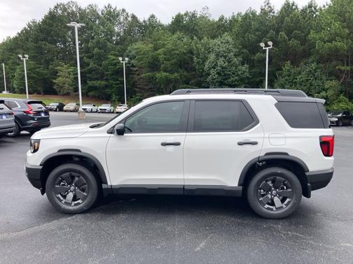Platinum White Pearl 2026 Honda Passport RTL Towing