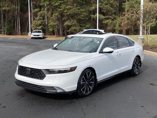2023 Honda Accord Hybrid Touring