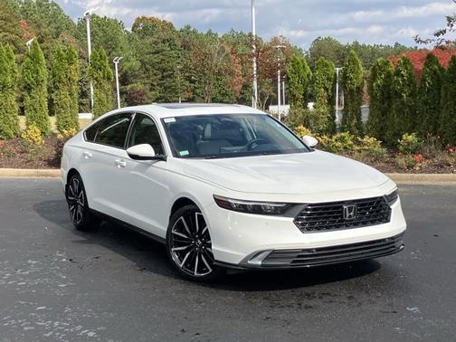 2023 Honda Accord Hybrid Touring