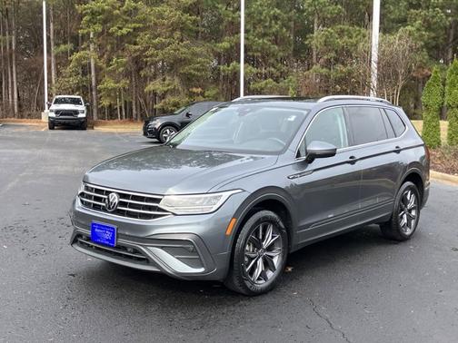 2022 Volkswagen Tiguan SE