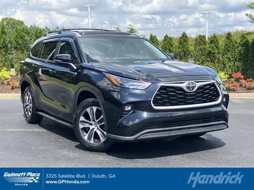 2023 Toyota Highlander XLE