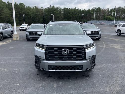 Solar Silver Metallic 2026 Honda Pilot EX-L